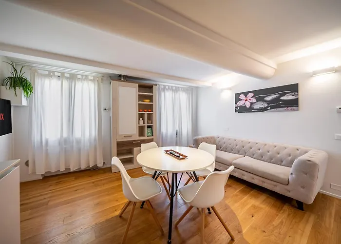 Laura - Residenze Estensi Apartment Modena