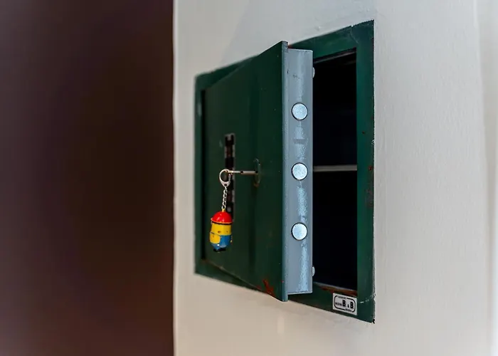 Laura - Residenze Estensi Modena