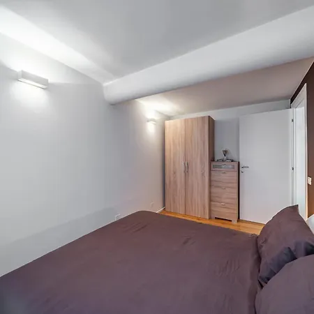 Laura - Residenze Estensi *