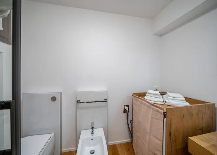 Laura - Residenze Estensi * Modena